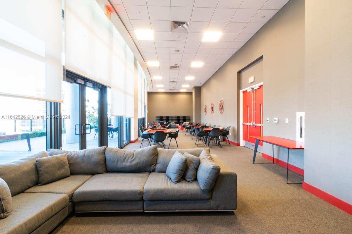 1600 NE 1st Ave # 3507