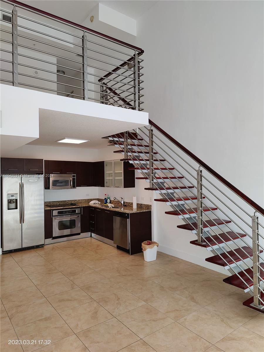 41 SE 5th St # 604