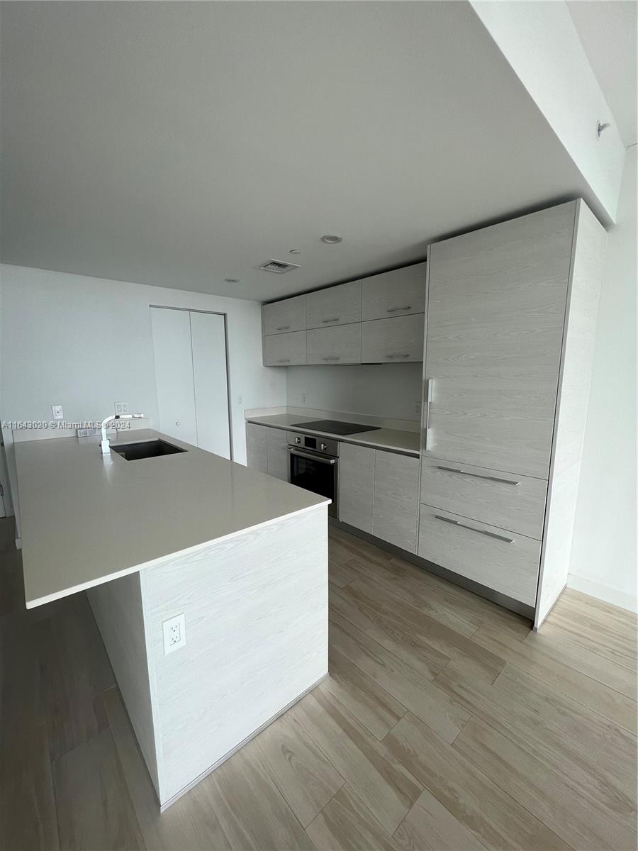 1300 S Miami Ave Unit: 4504