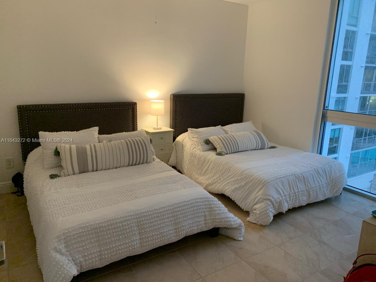 335 S Biscayne Blvd # 1600