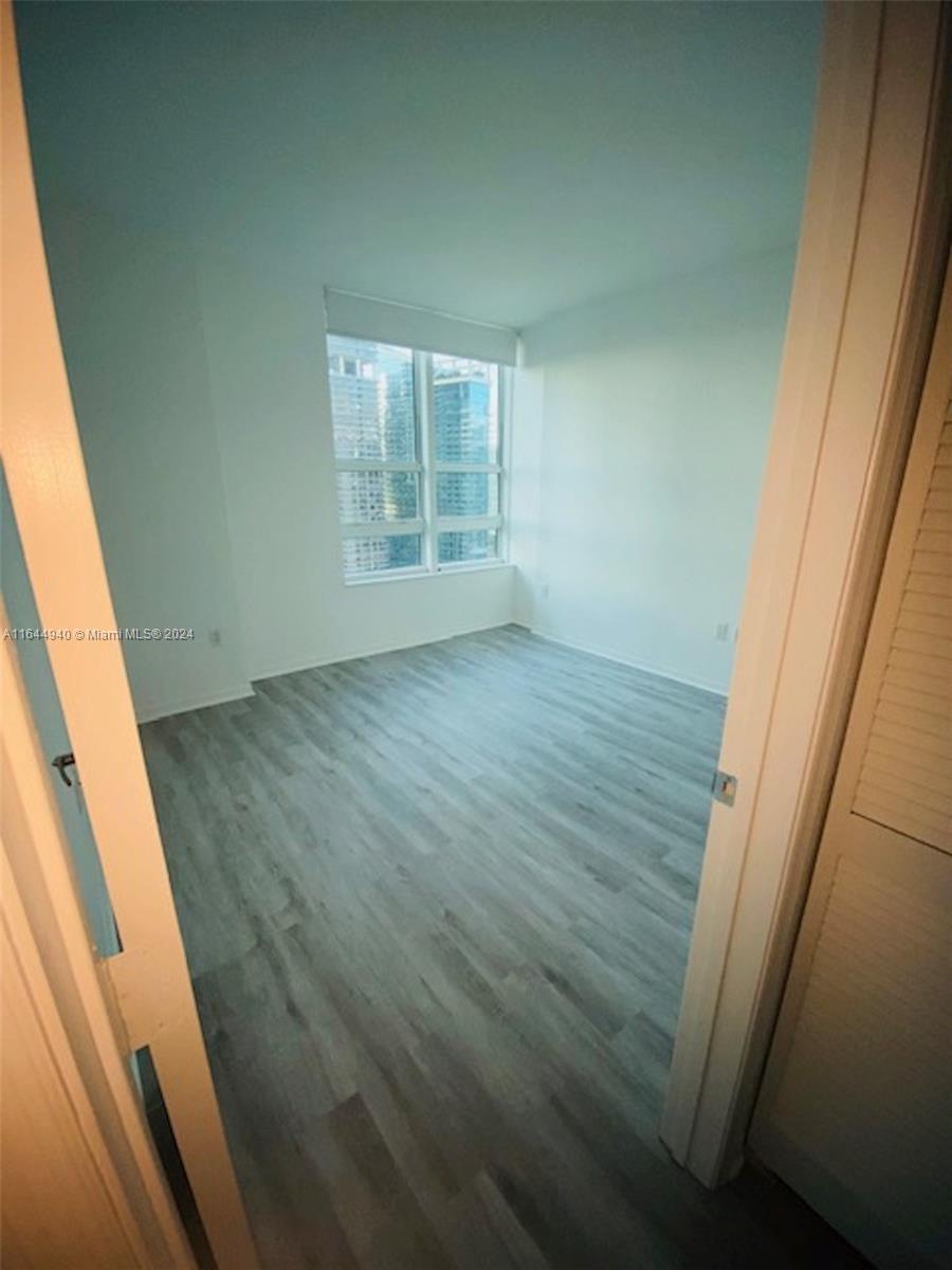 951 BRICKELL AVE # 3305