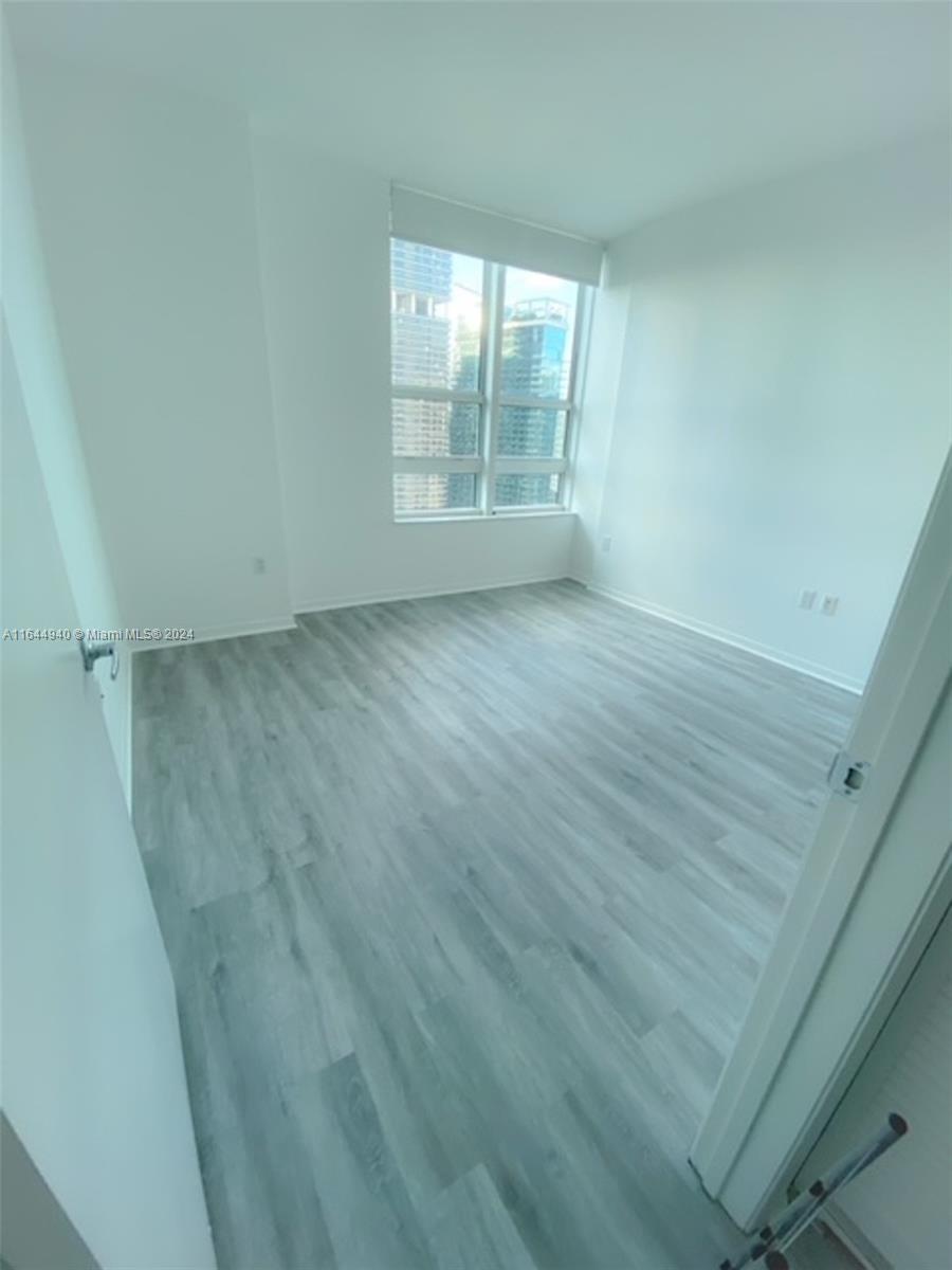 951 BRICKELL AVE # 3305