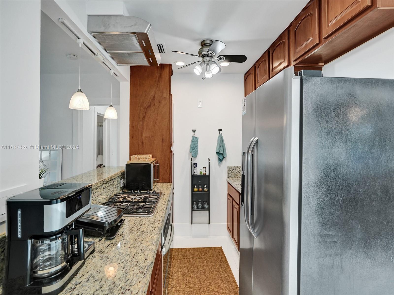 1216 Guava Isle