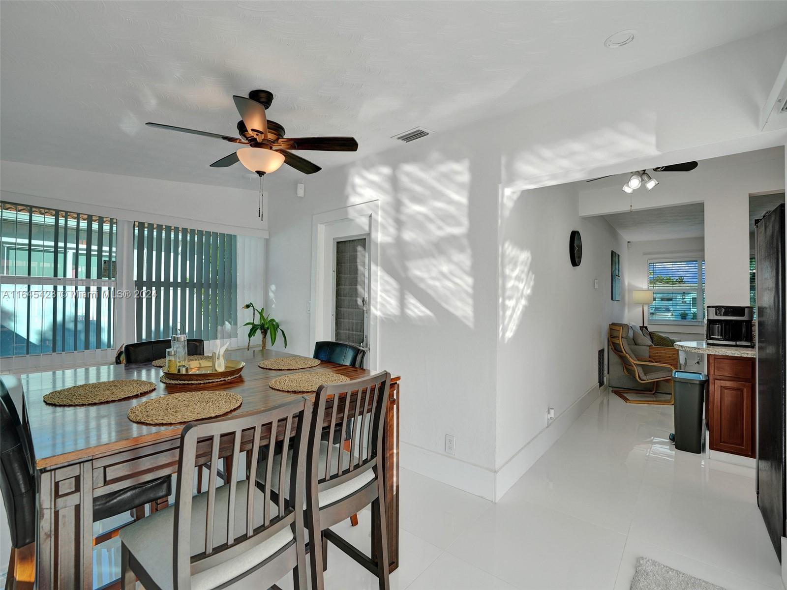 1216 Guava Isle