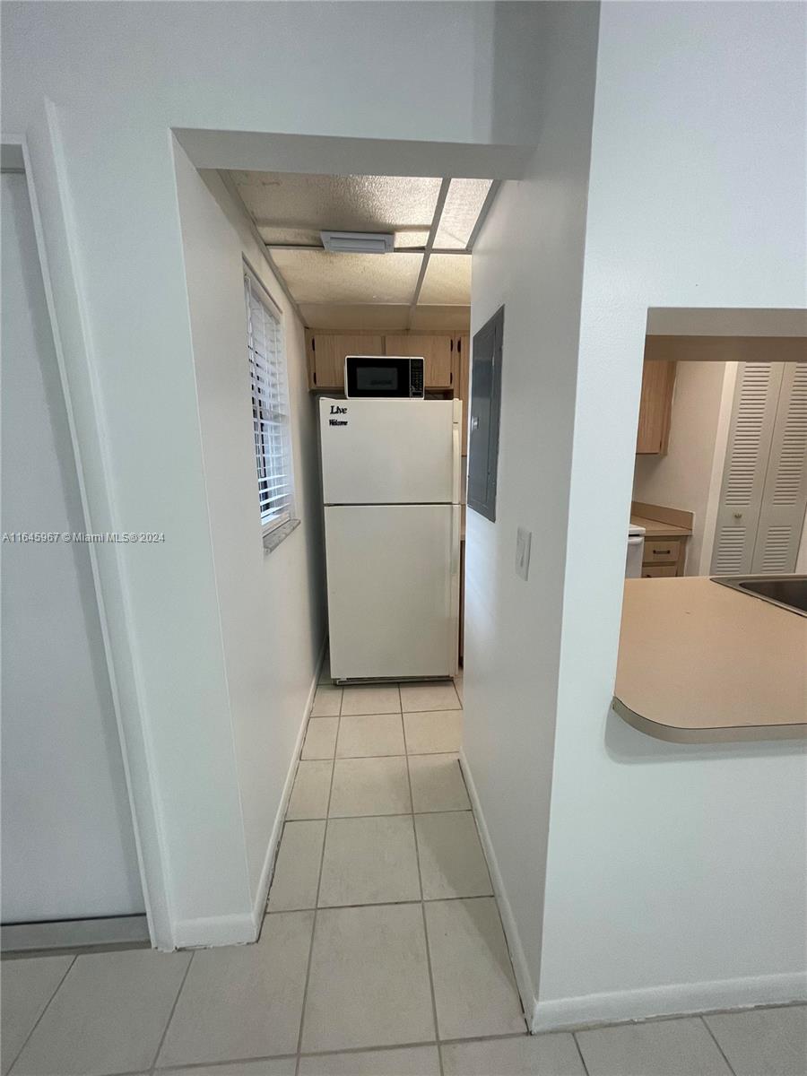 9720 Hammocks Blvd # 37 Unit: 204-37