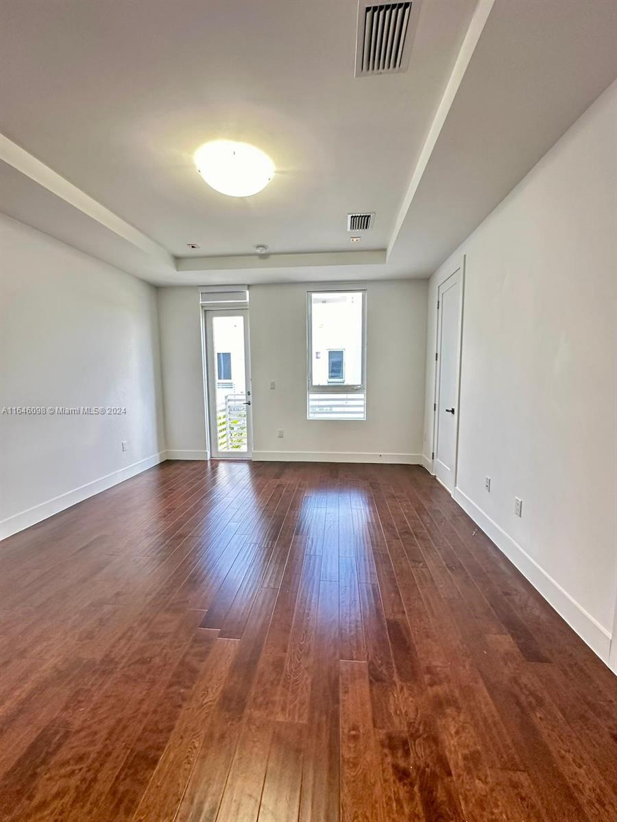 9147 NW 33rd St # 9147