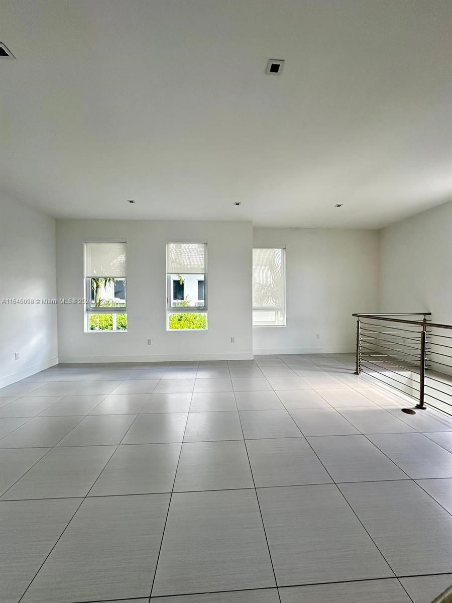 9147 NW 33rd St # 9147