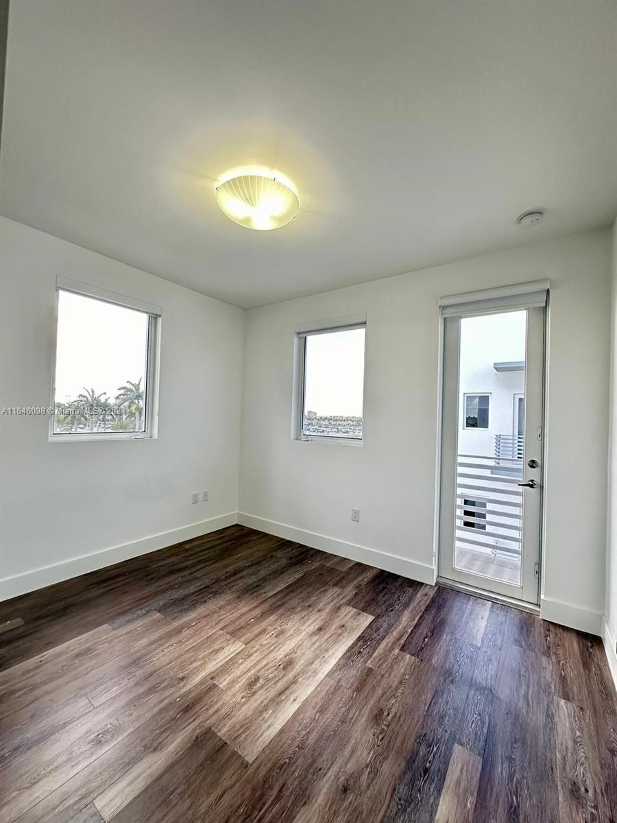 9147 NW 33rd St # 9147