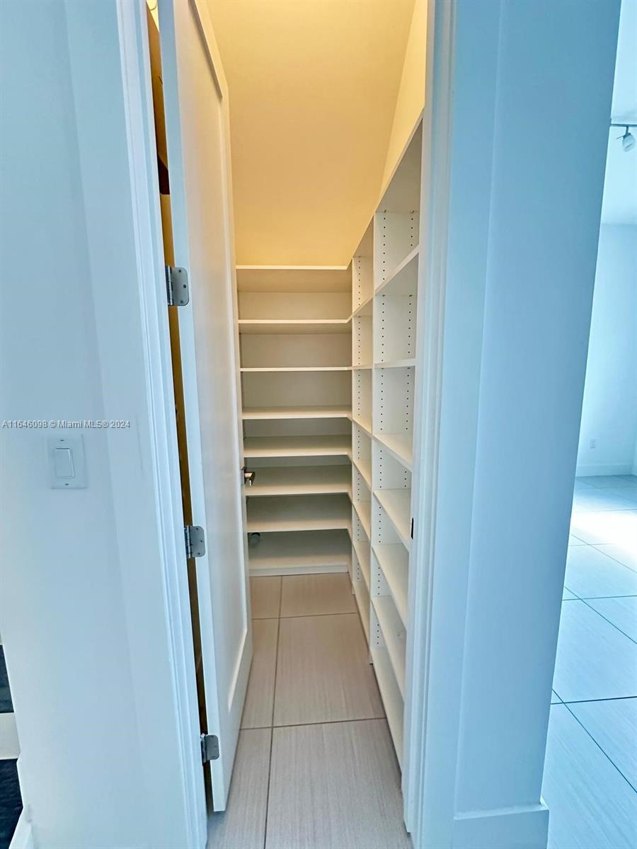 9147 NW 33rd St # 9147