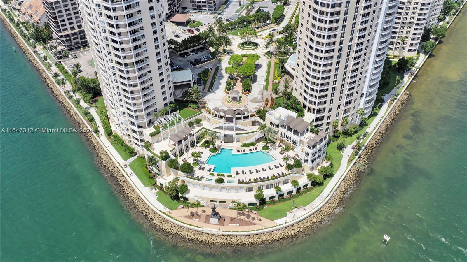 848 Brickell Key Dr # 4003