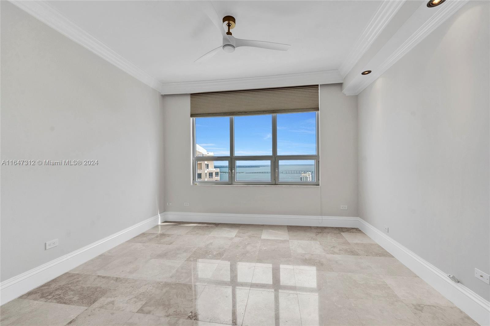 848 Brickell Key Dr # 4003