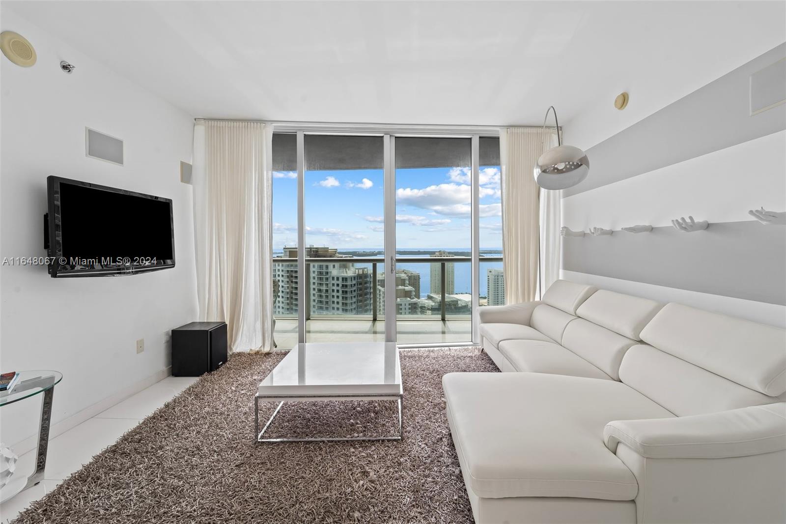 465 Brickell Ave # 3405