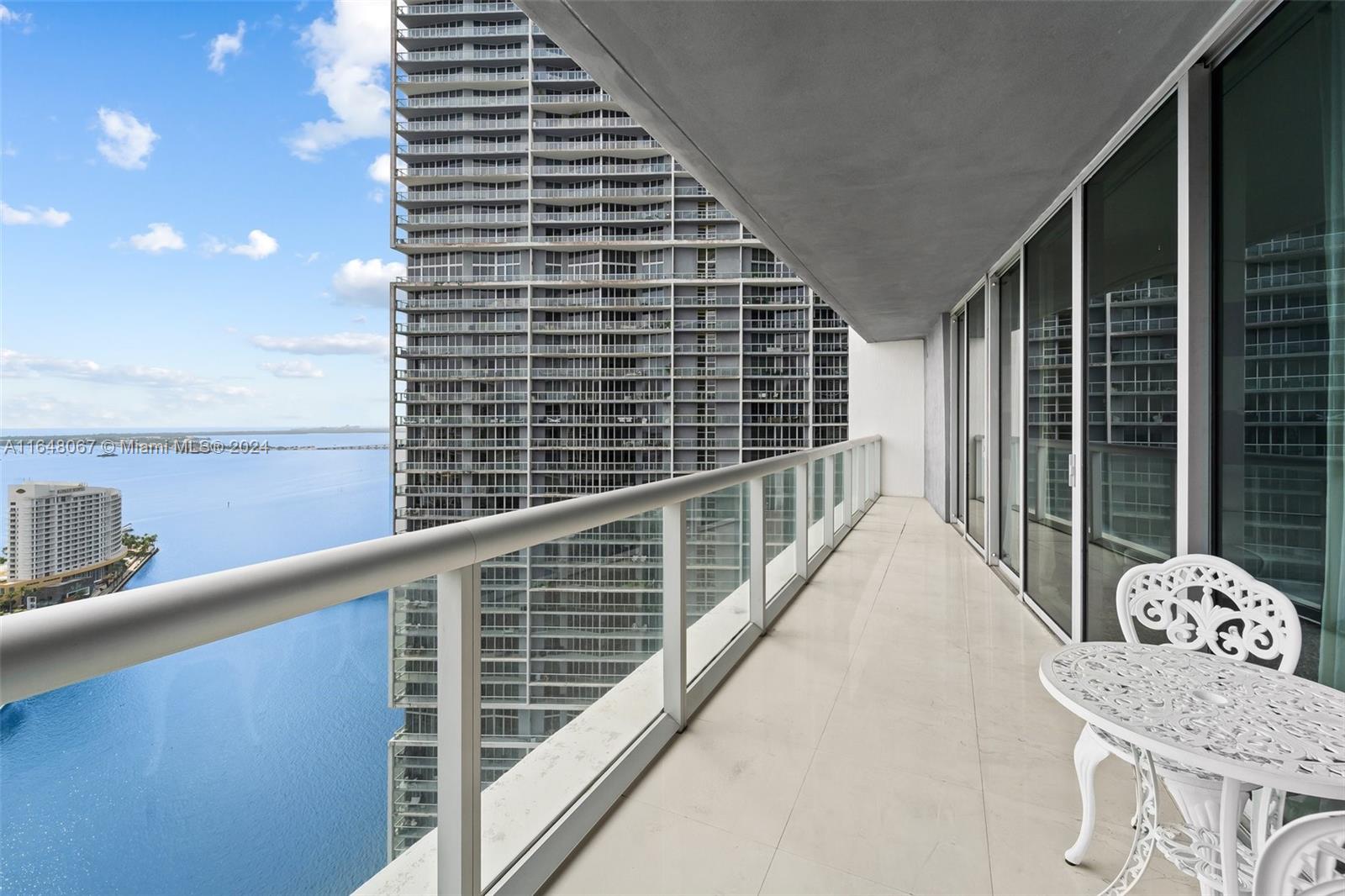 465 Brickell Ave # 3405