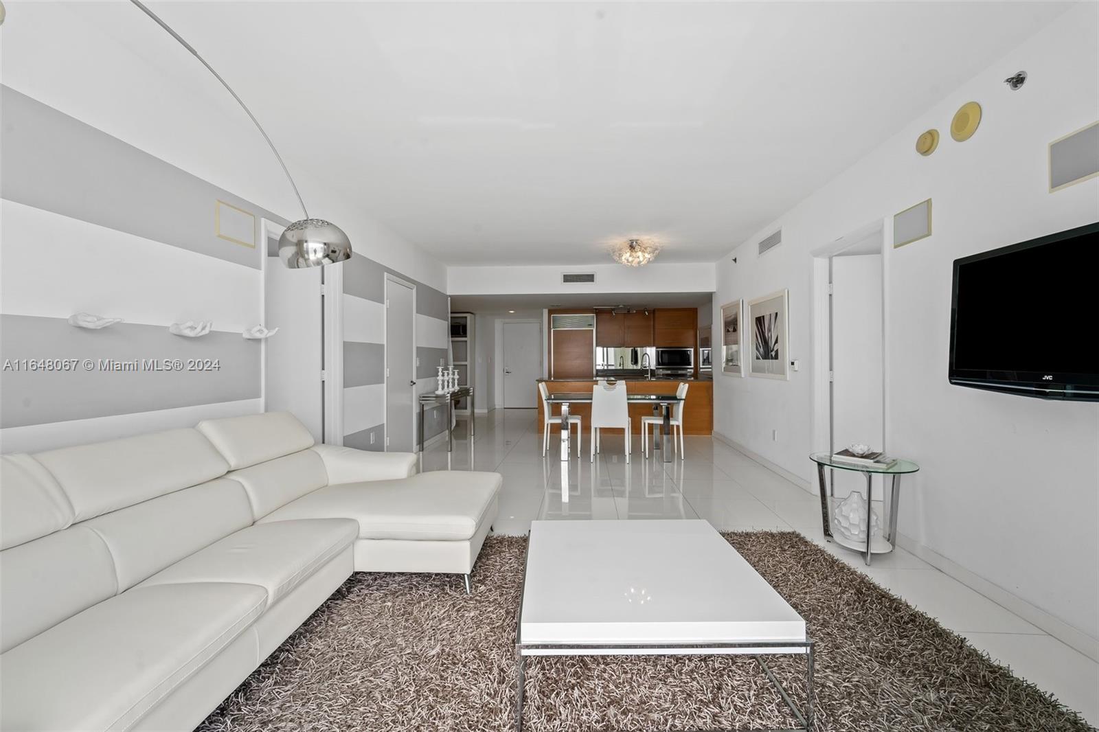 465 Brickell Ave # 3405