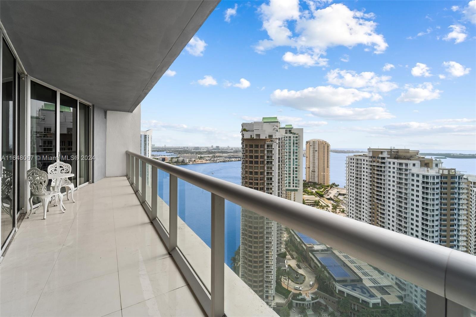 465 Brickell Ave # 3405