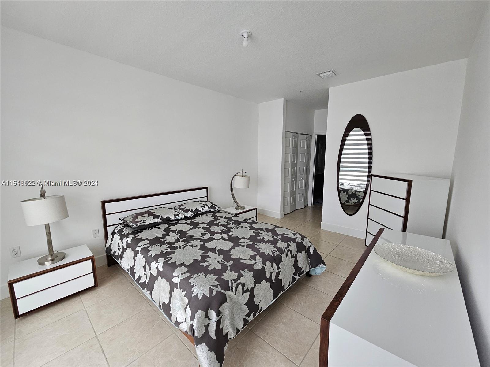 4670 NW 84th Ave # 42