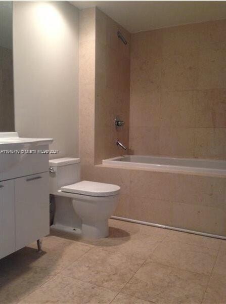 475 Brickell Ave # 810