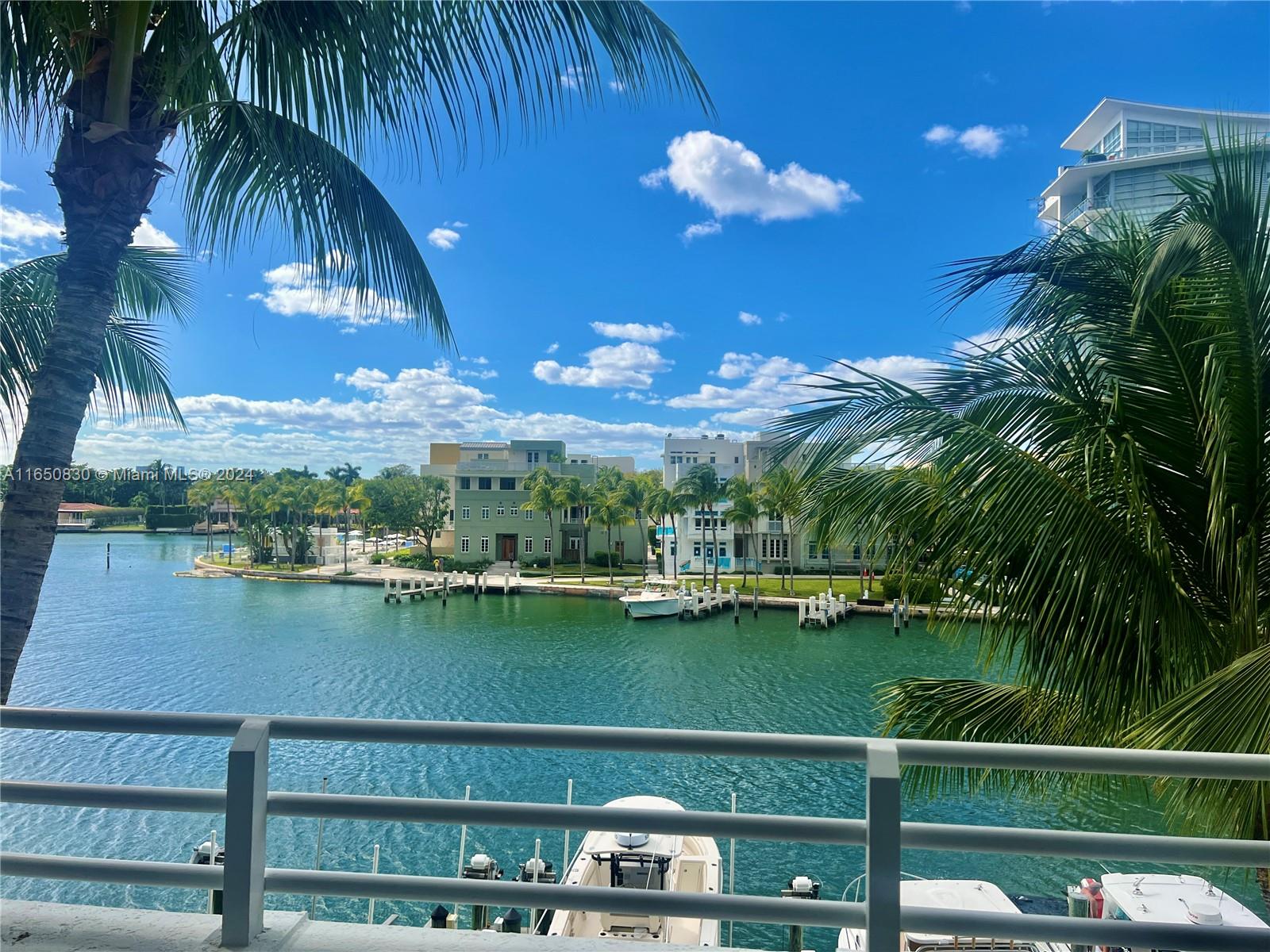 5970 Indian Creek Dr # 308