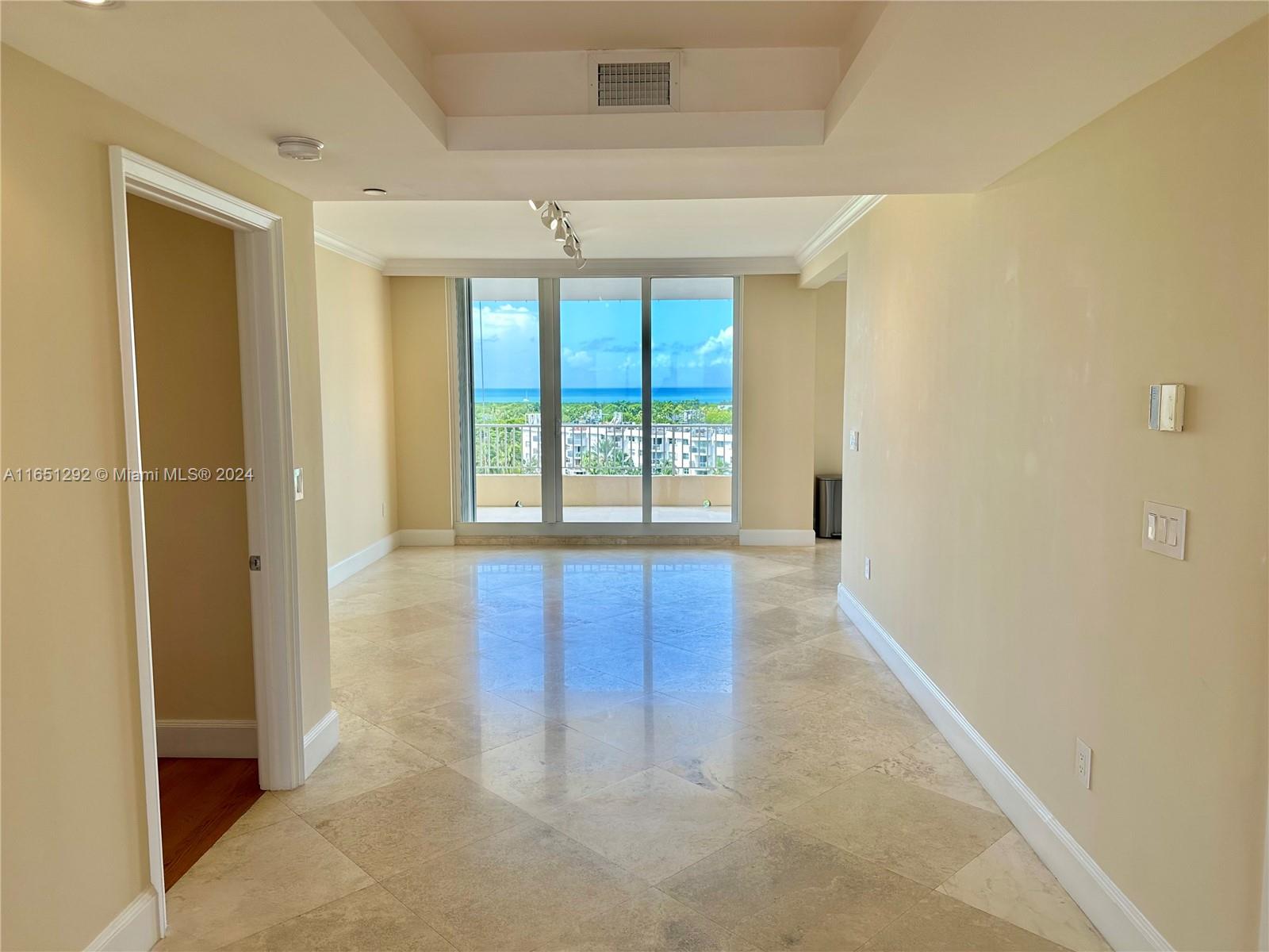 789 Crandon Blvd # 803