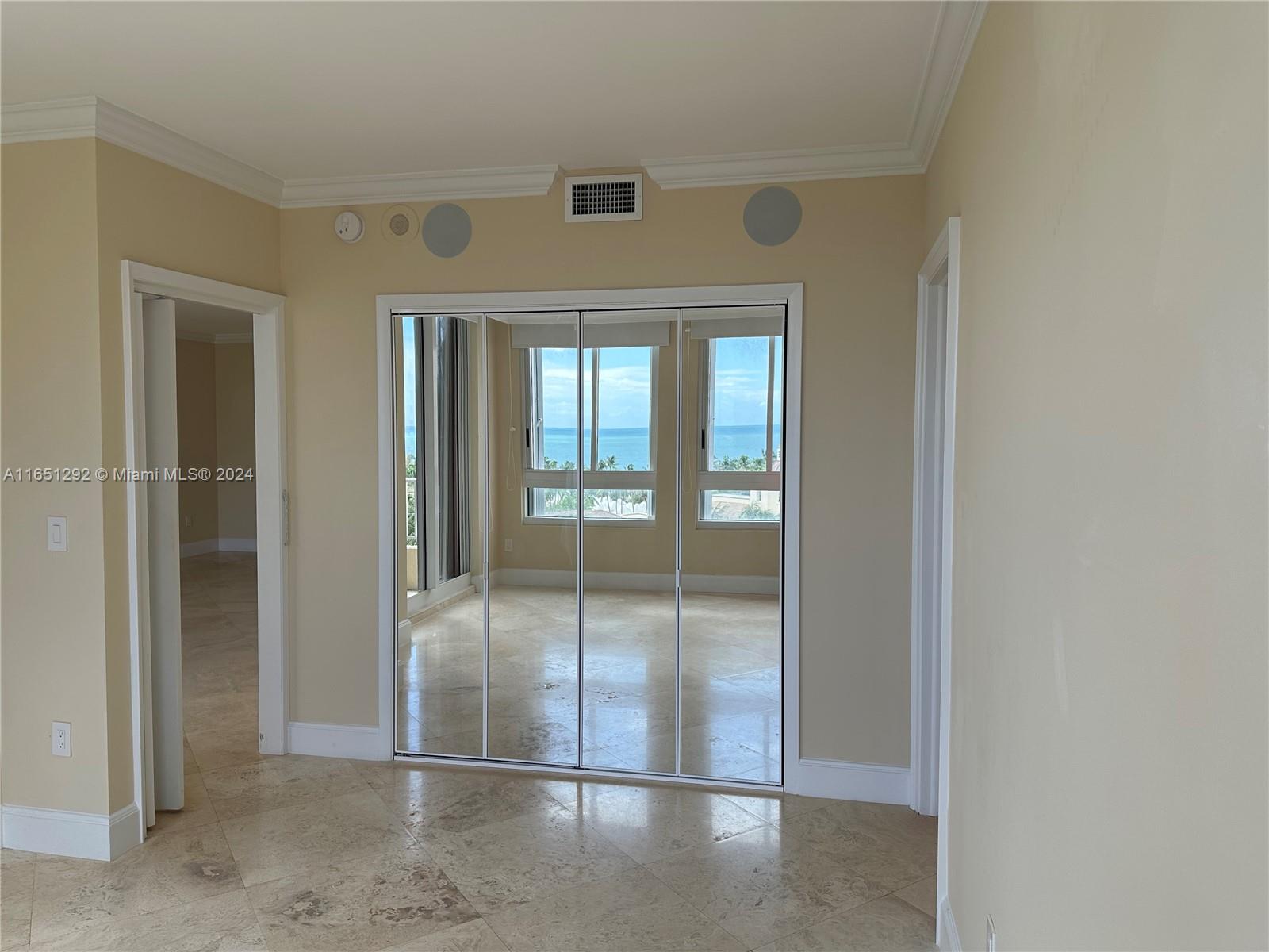 789 Crandon Blvd # 803