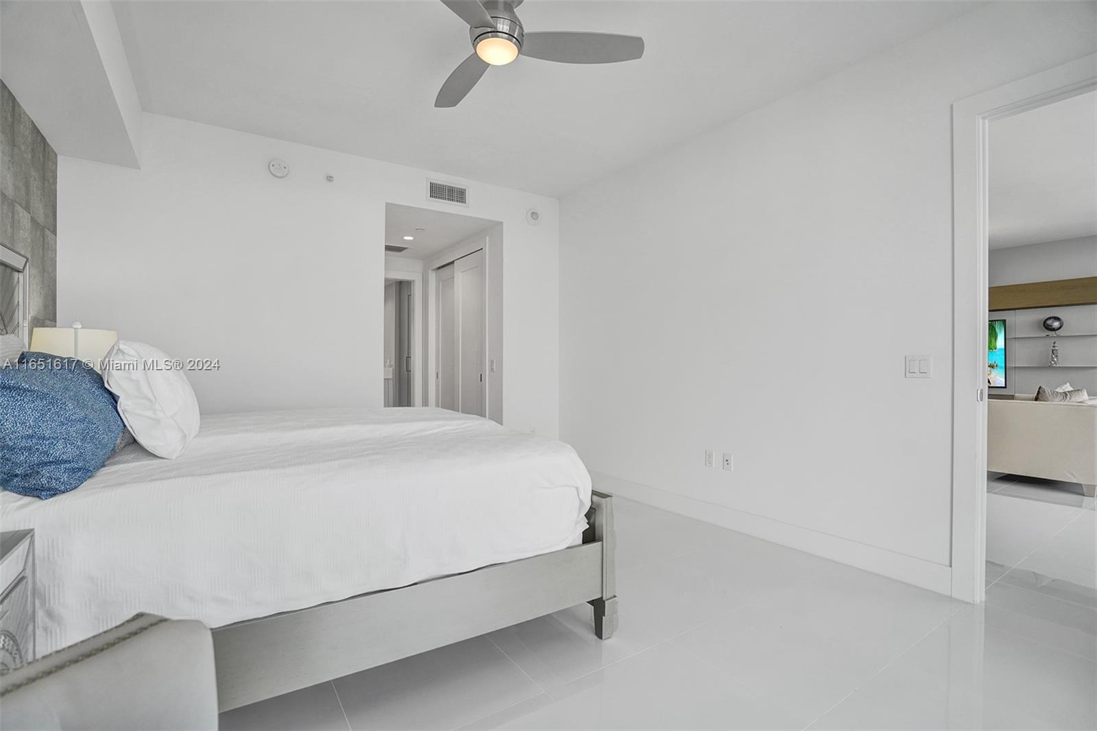100 E Las Olas Blvd # 3602