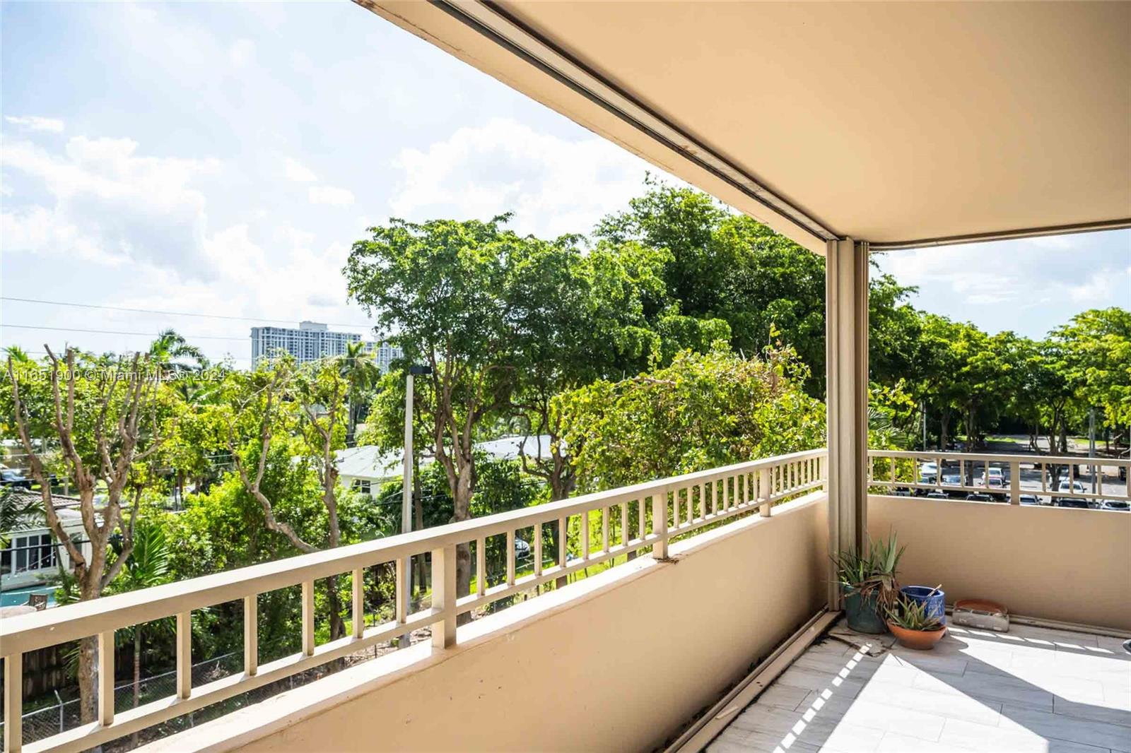 11113 Biscayne Blvd # 251