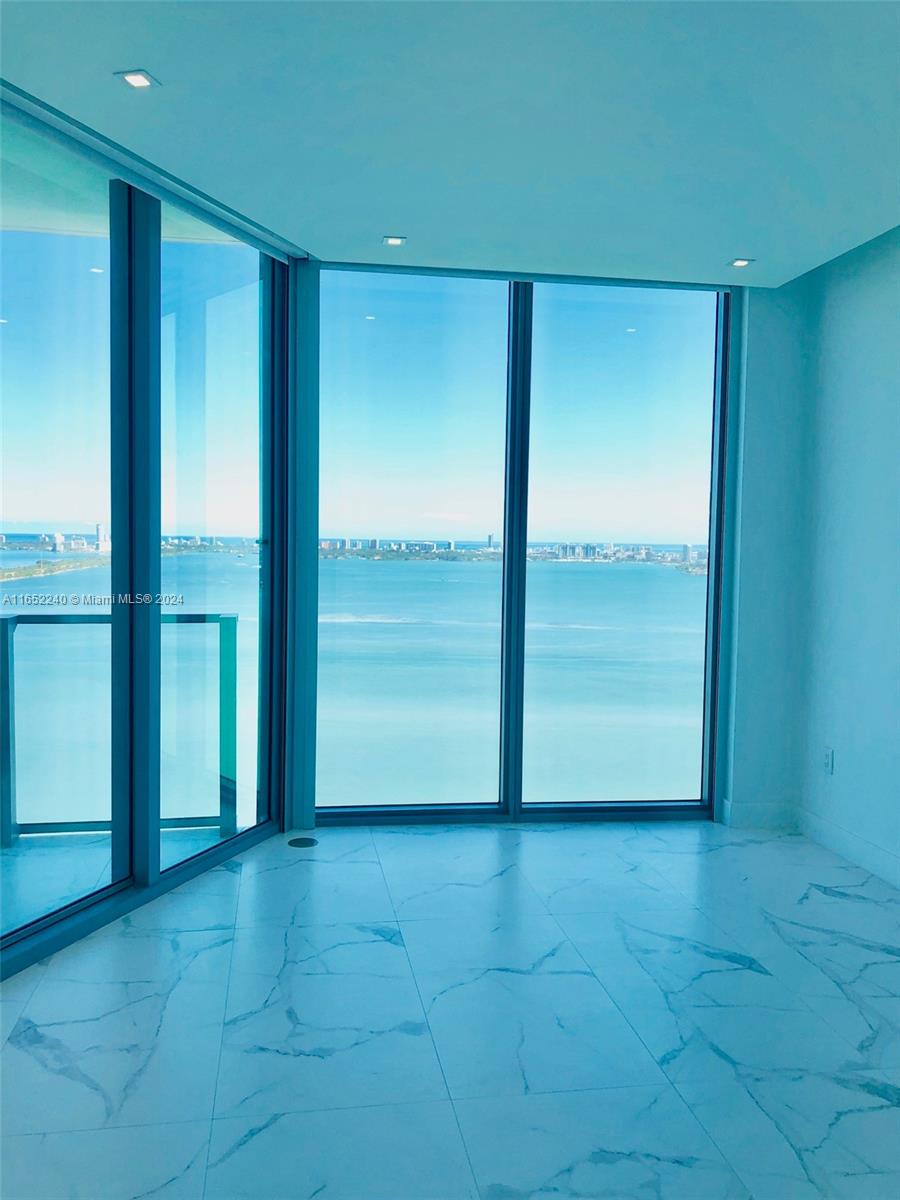 2900 NE 7 AVE # 3104