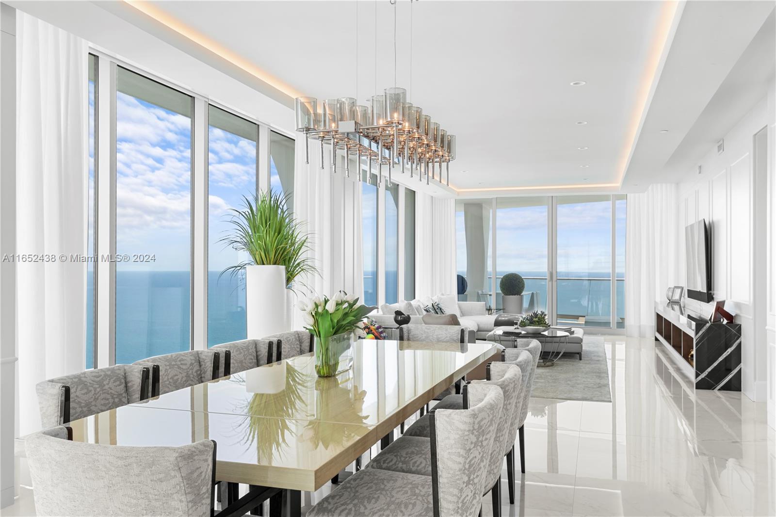 16901 Collins Ave # 3305