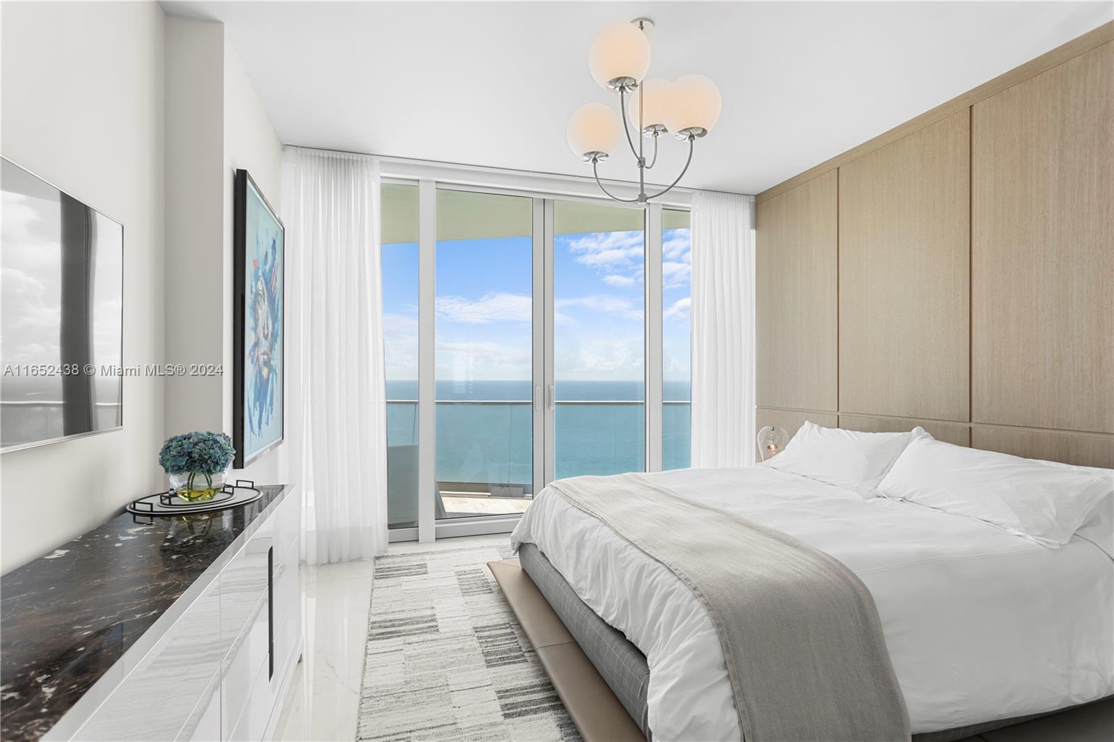 16901 Collins Ave # 3305