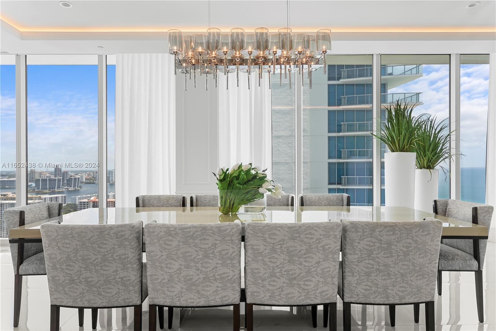 16901 Collins Ave # 3305