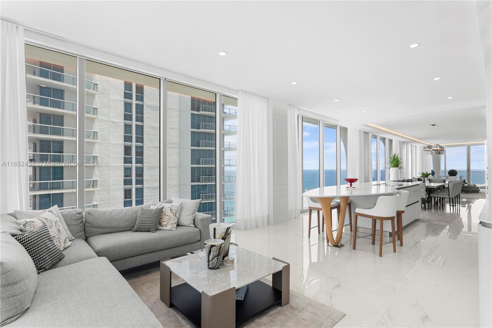 16901 Collins Ave # 3305