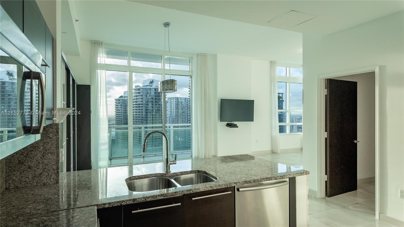 951 Brickell Ave Unit: PH4309