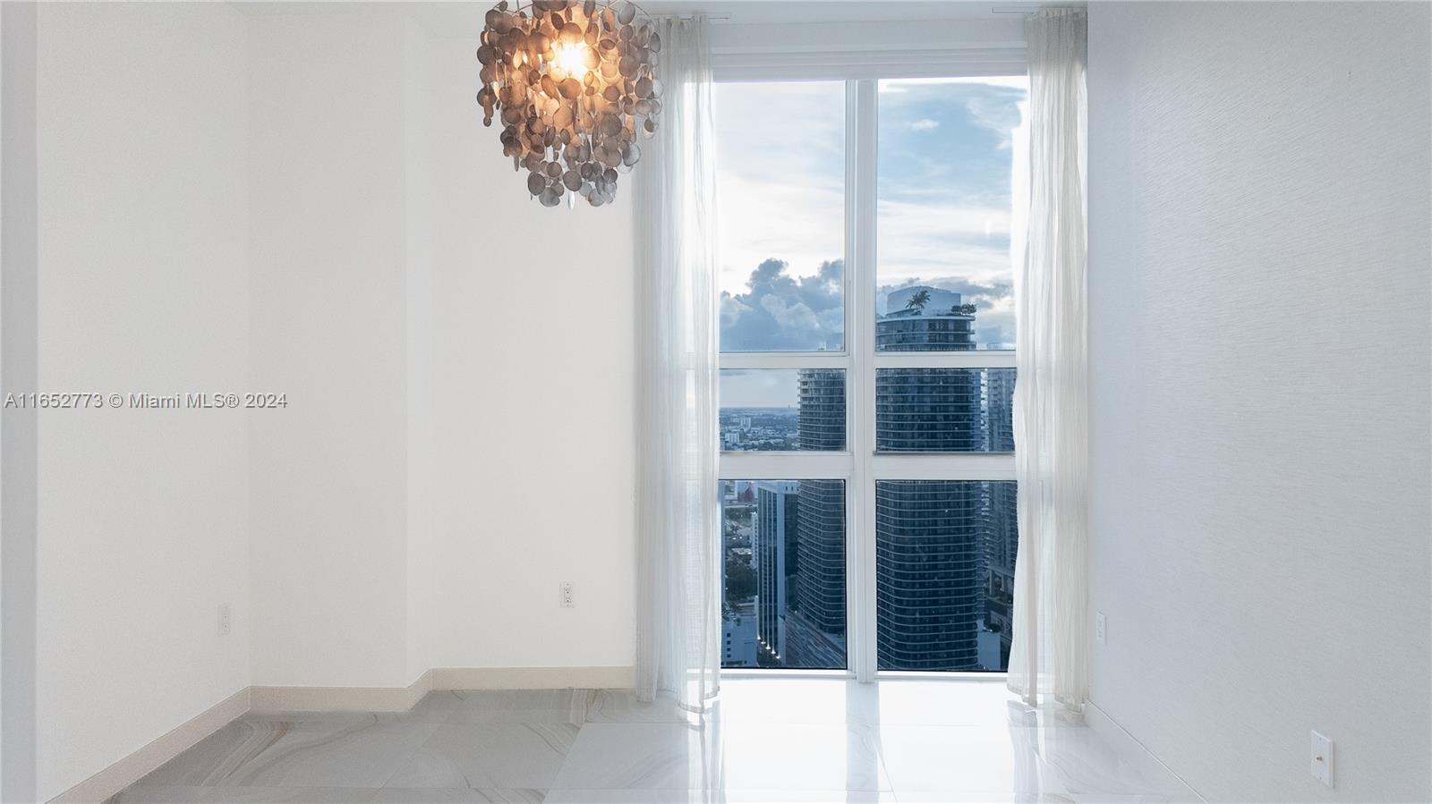 951 Brickell Ave Unit: PH4309