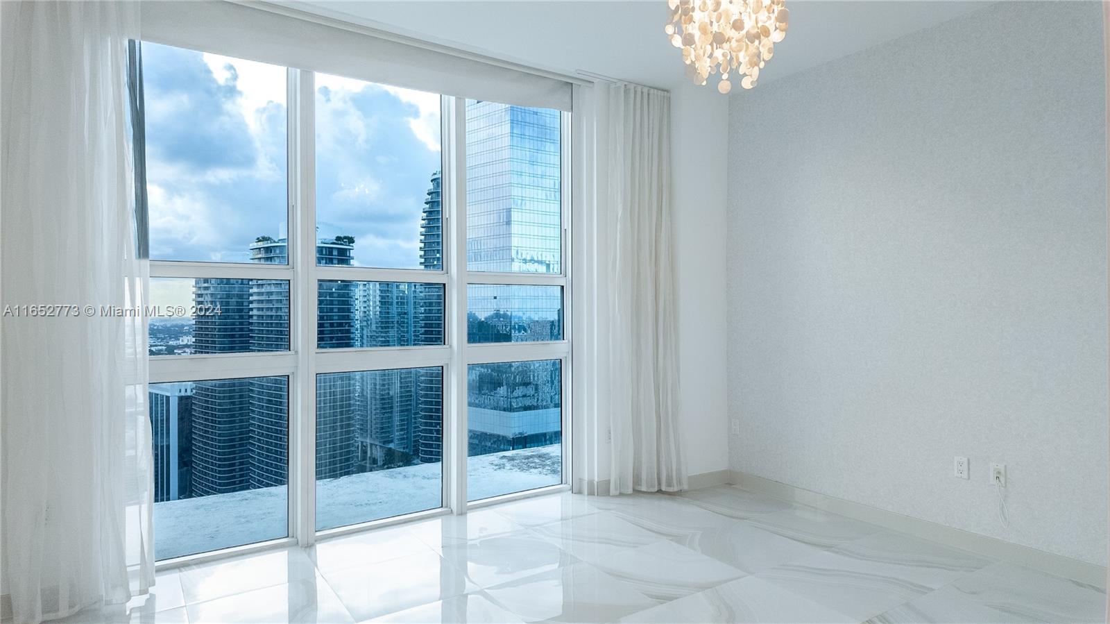 951 Brickell Ave Unit: PH4309