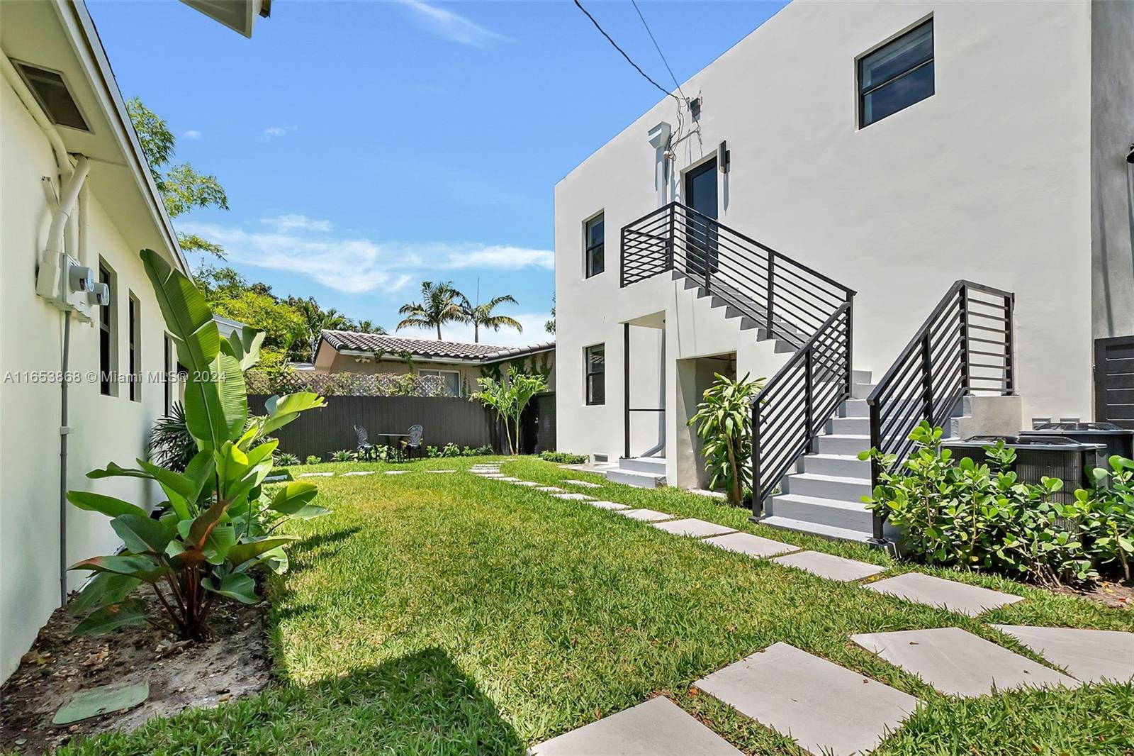 1840 SW 22nd Ter # 5