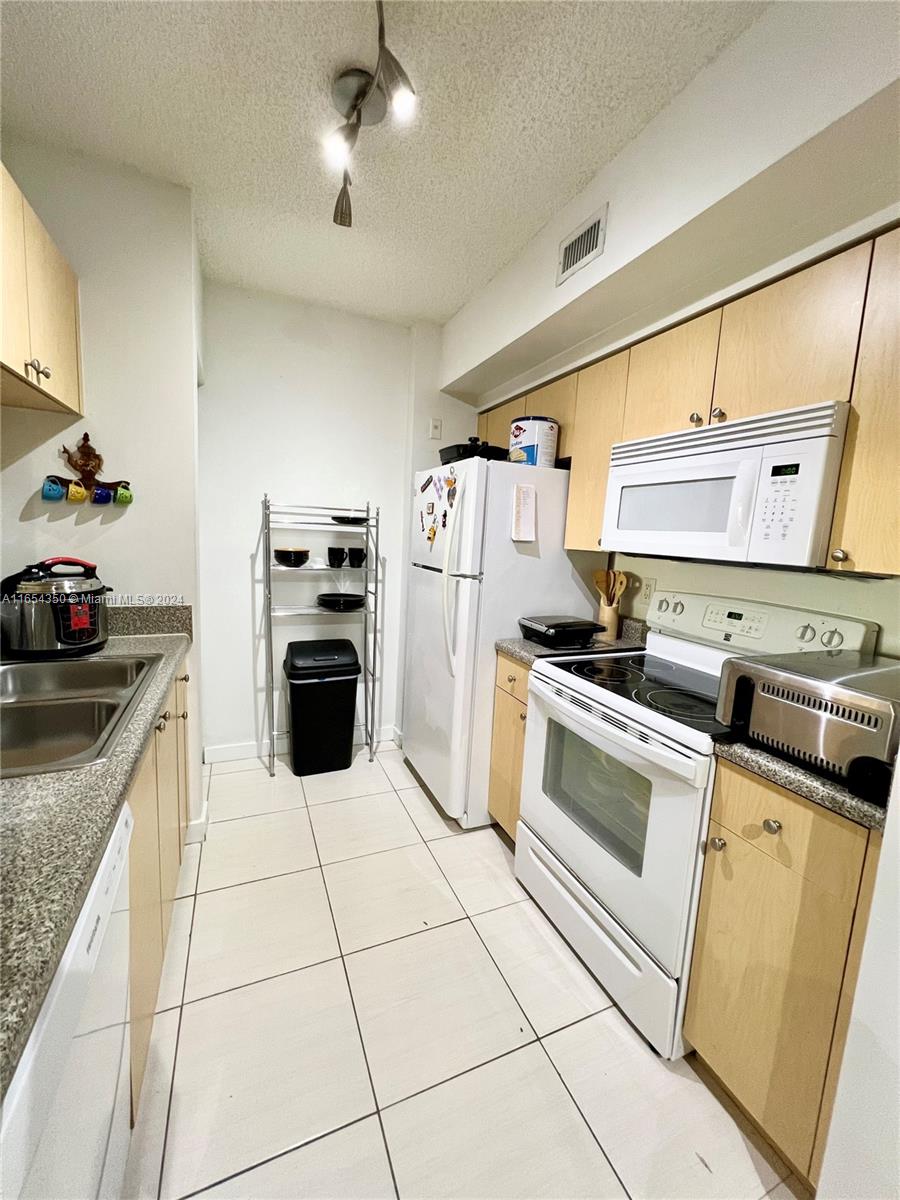 2160 E Preserve Way # 302