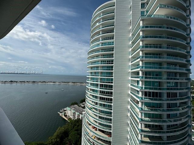 2101 Brickell Ave # 2609
