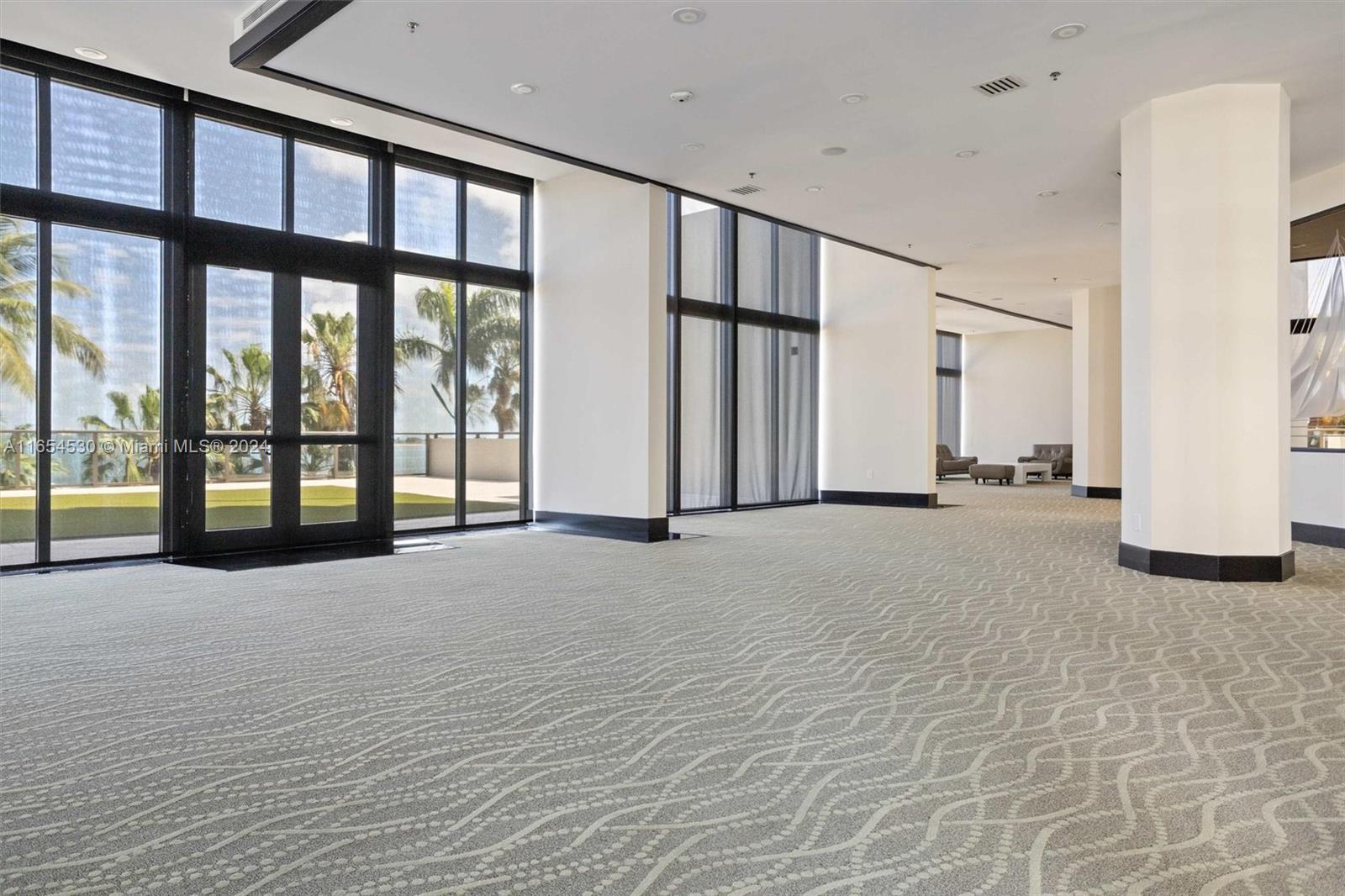 1581 Brickell Ave # 1804