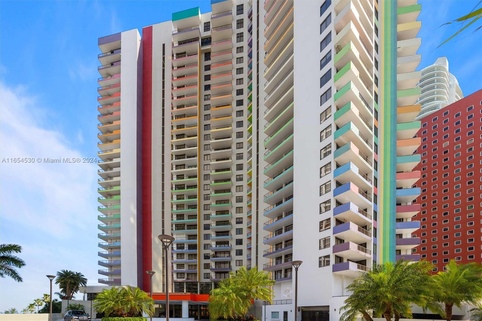 1581 Brickell Ave # 1804