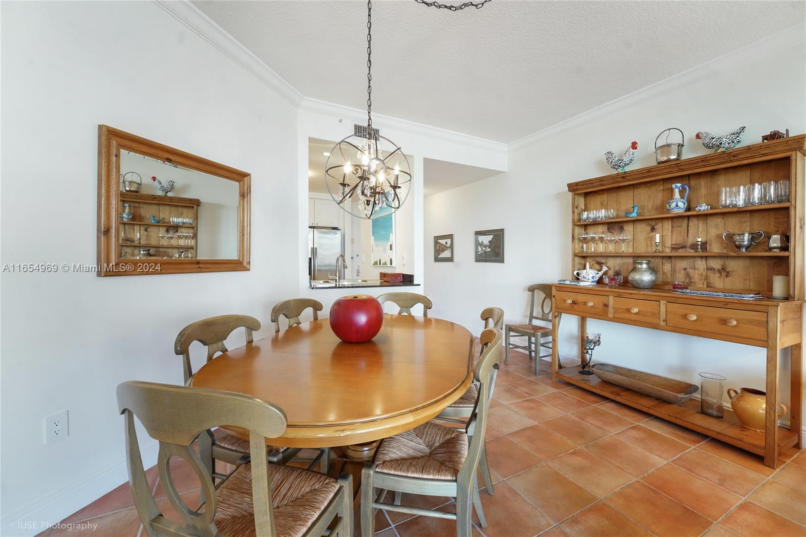 705 Crandon Blvd # 405