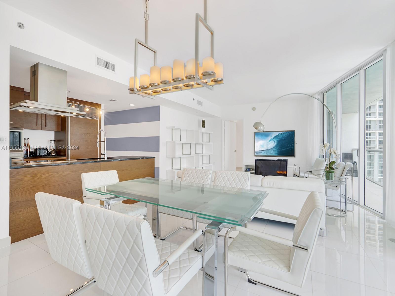 495 Brickell Ave # 2504