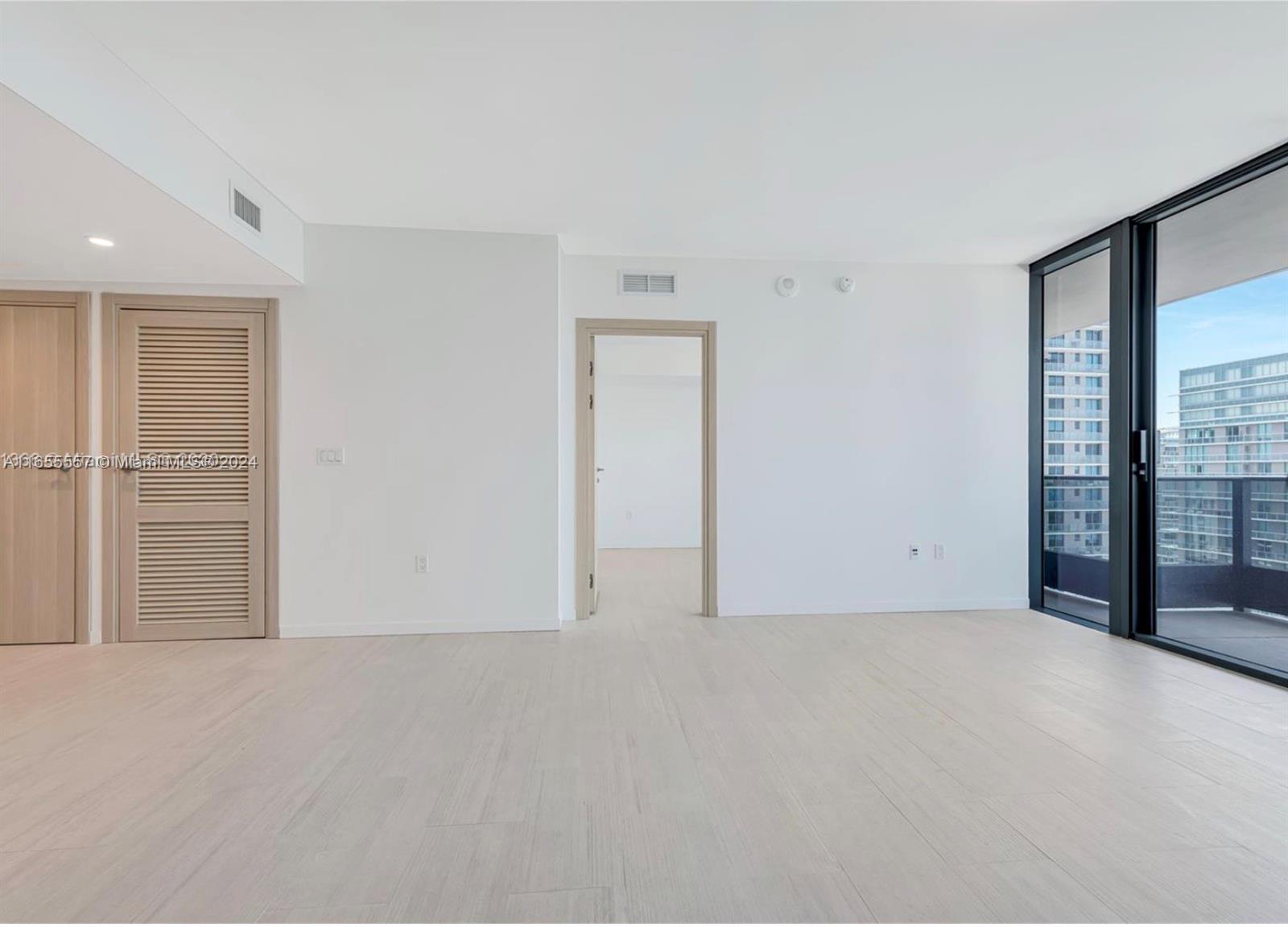 1000 Brickell Plz # 3608