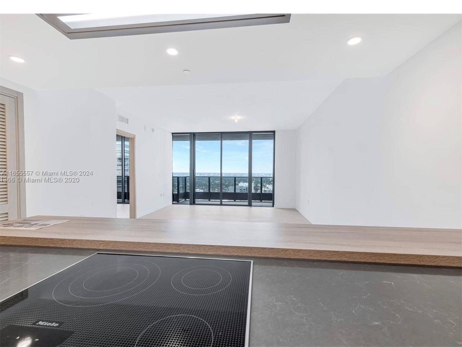 1000 Brickell Plz # 3608
