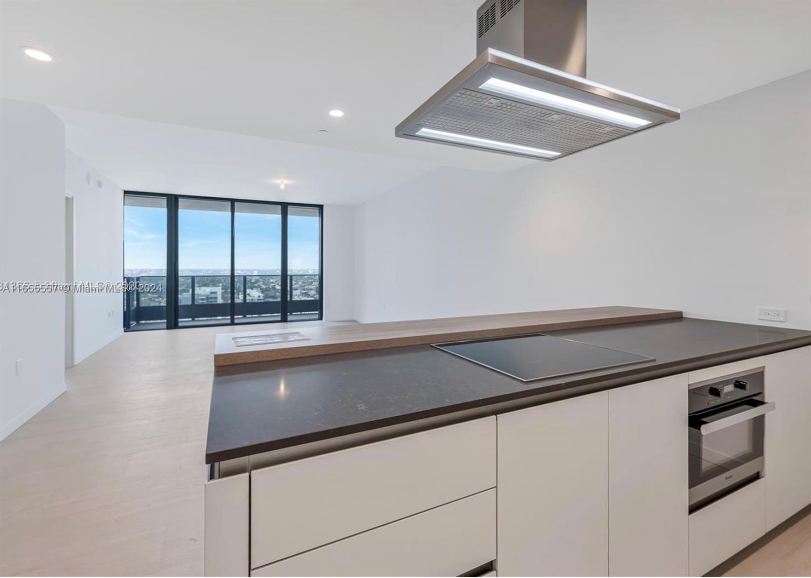 1000 Brickell Plz # 3608