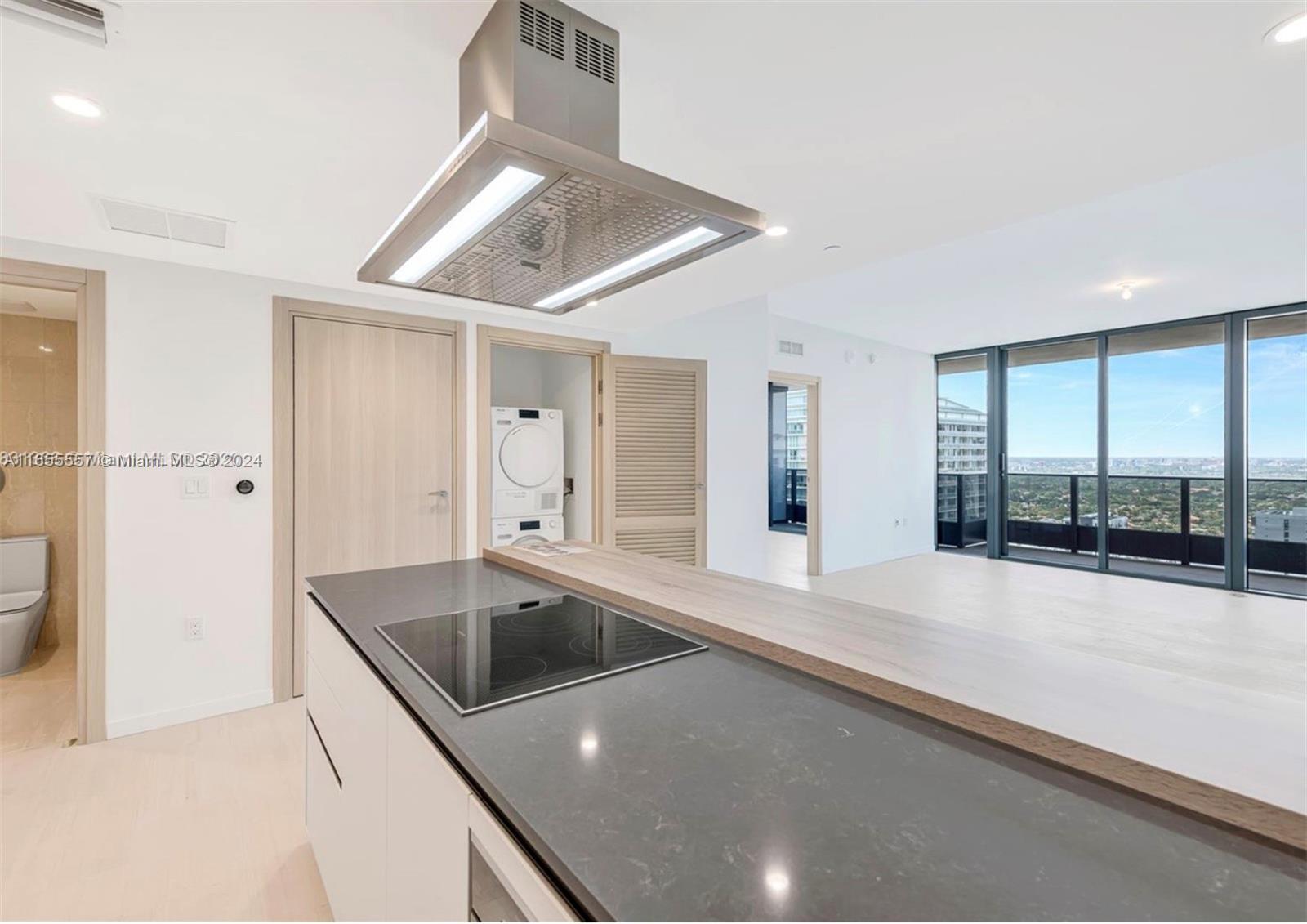 1000 Brickell Plz # 3608