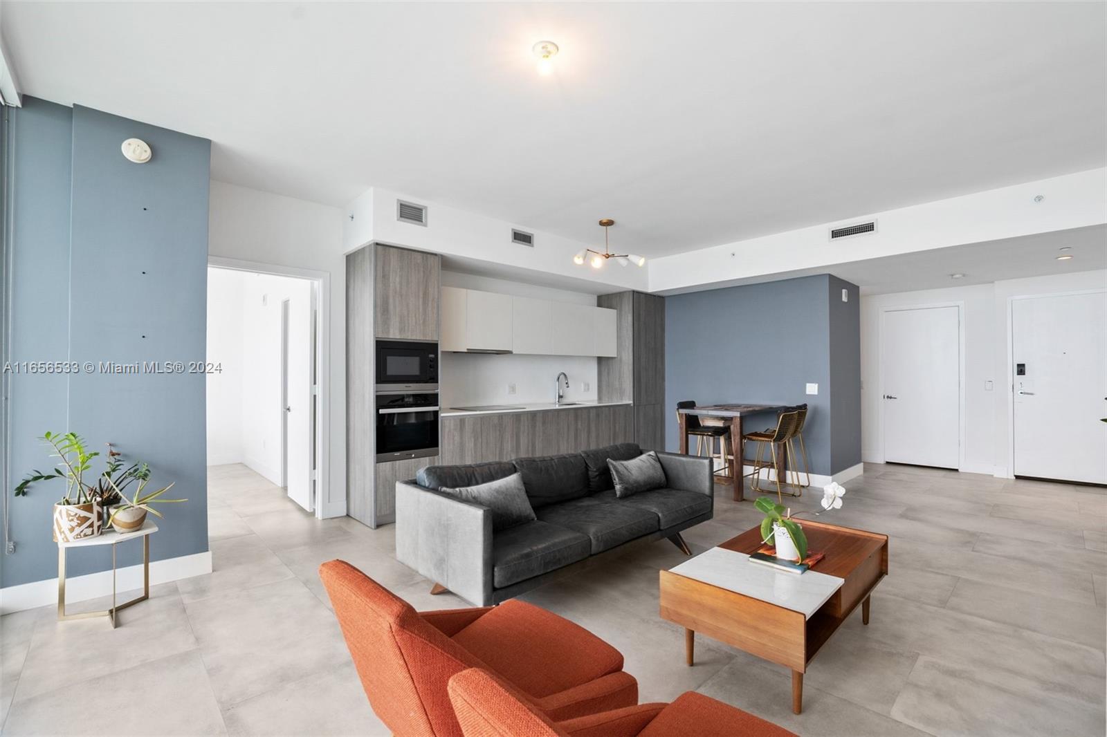 2900 NE 7th Ave # 2904