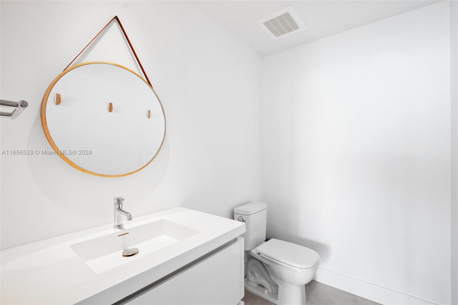 2900 NE 7th Ave # 2904