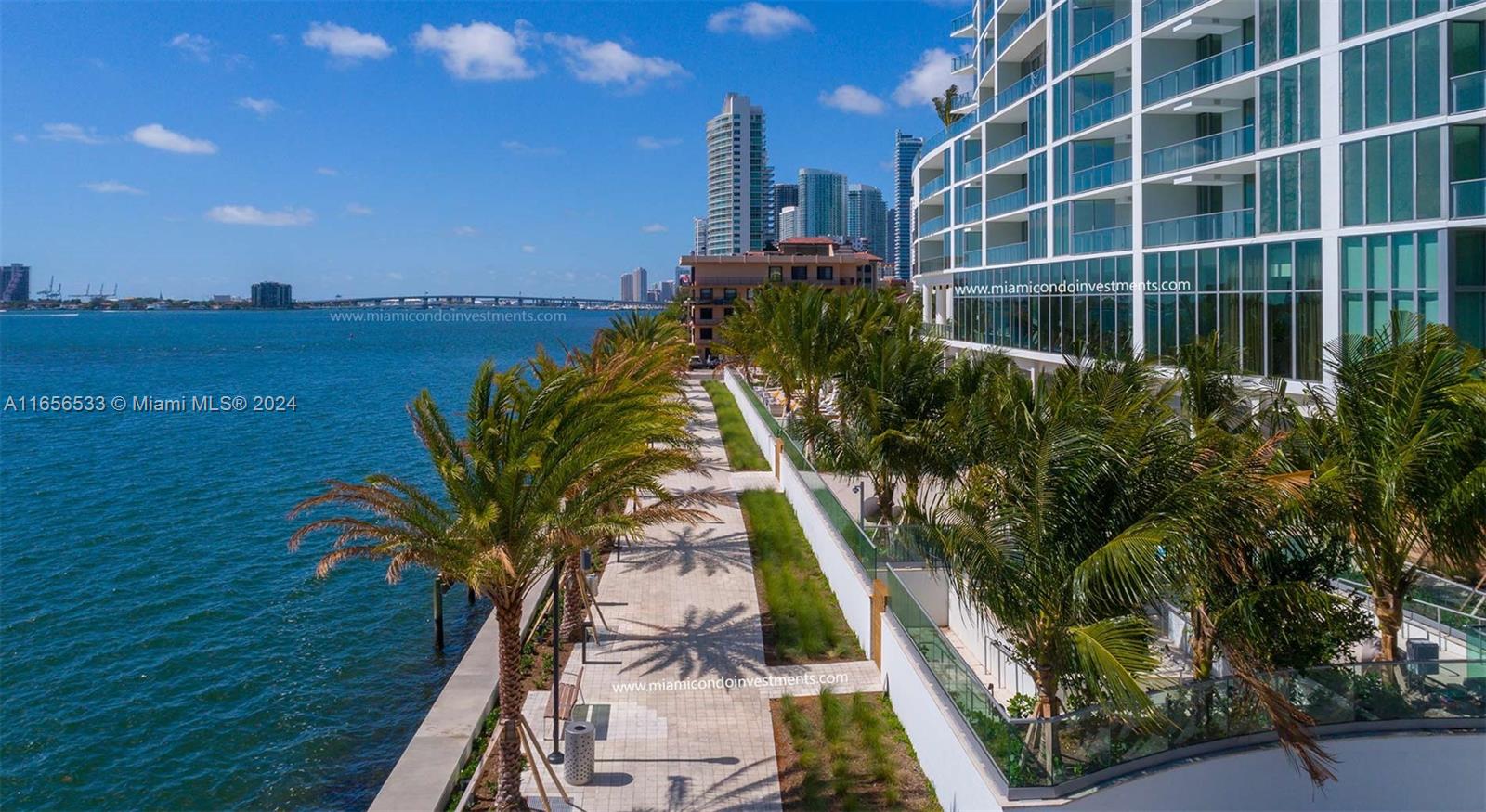 2900 NE 7th Ave # 2904