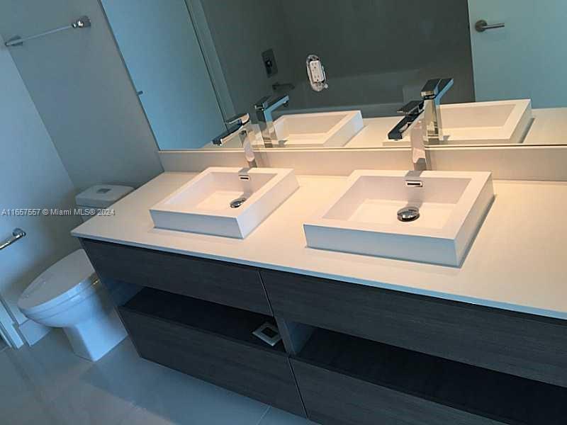 1100 S MIAMI AV Unit: 4103