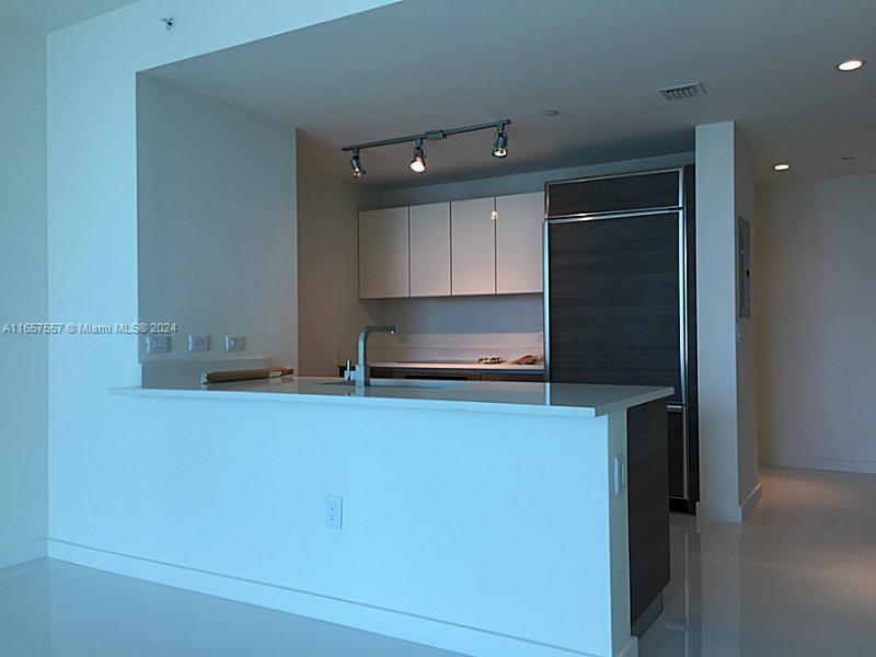 1100 S MIAMI AV Unit: 4103